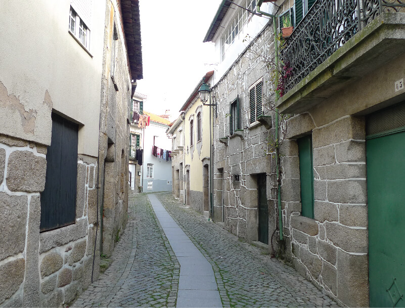 GALERIA SANTAR Vila 15