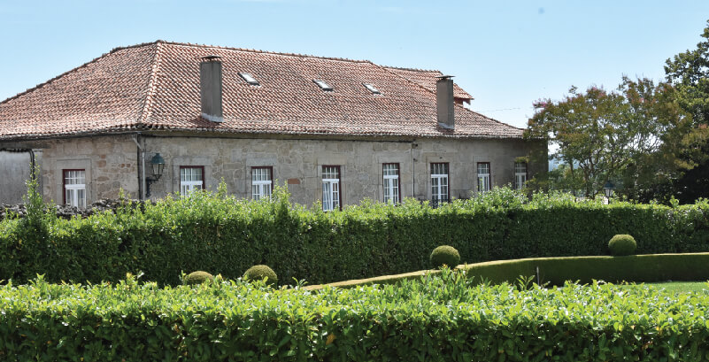 GALERIA SANTAR Vila 25