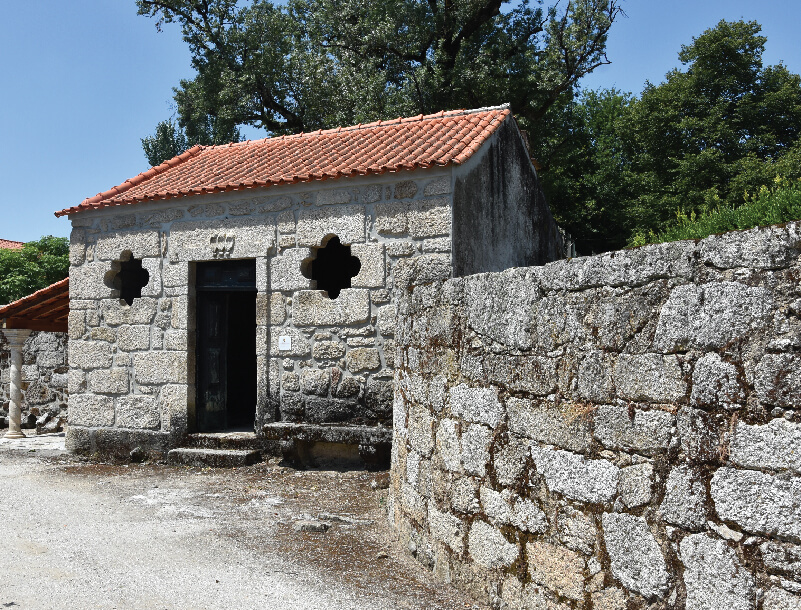 GALERIA SANTAR Vila 27